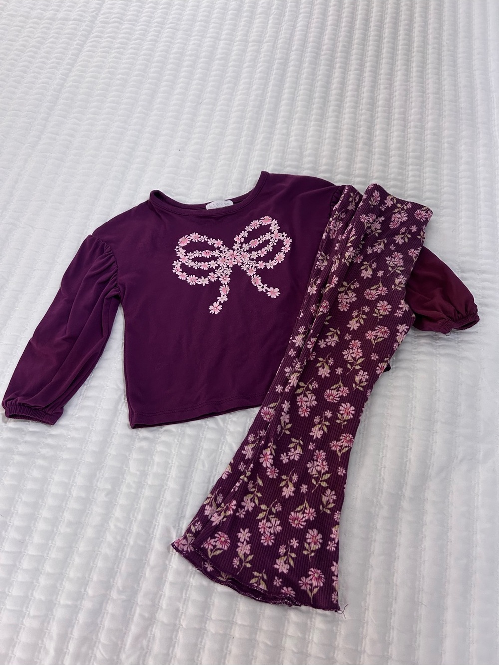btween Long Sleeve Floral Bow Top - Wine and Pink